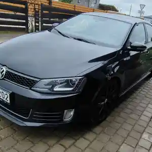 Volkswagen Jetta, 2016