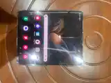 Samsung Galaxy Z Fold 4-2