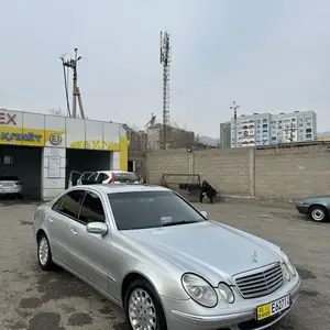 Mercedes-Benz E class, 2003