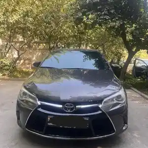 Toyota Camry, 2017