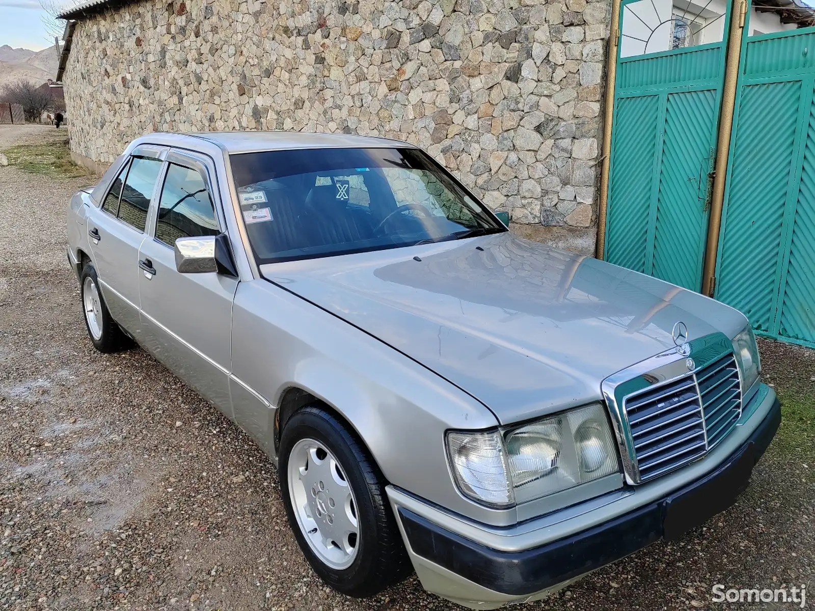 Mercedes-Benz W124, 1992-1