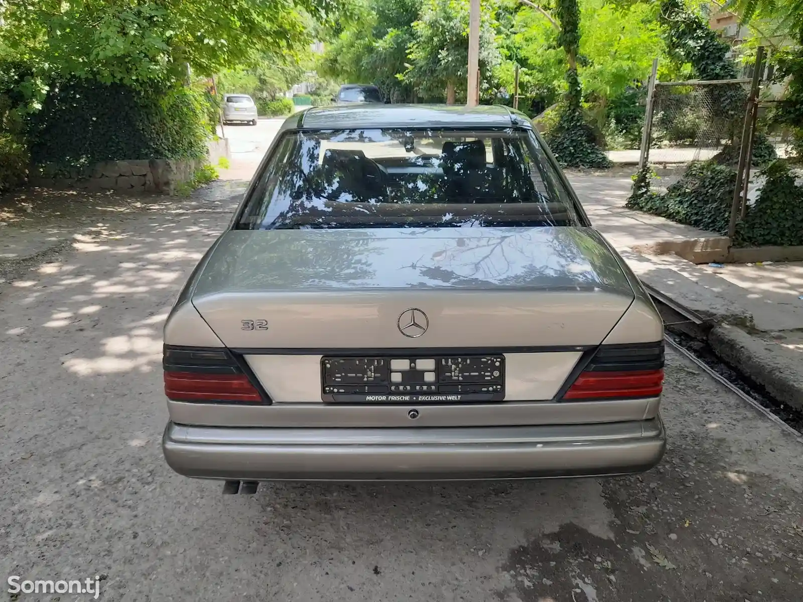 Mercedes-Benz W124, 1990-7