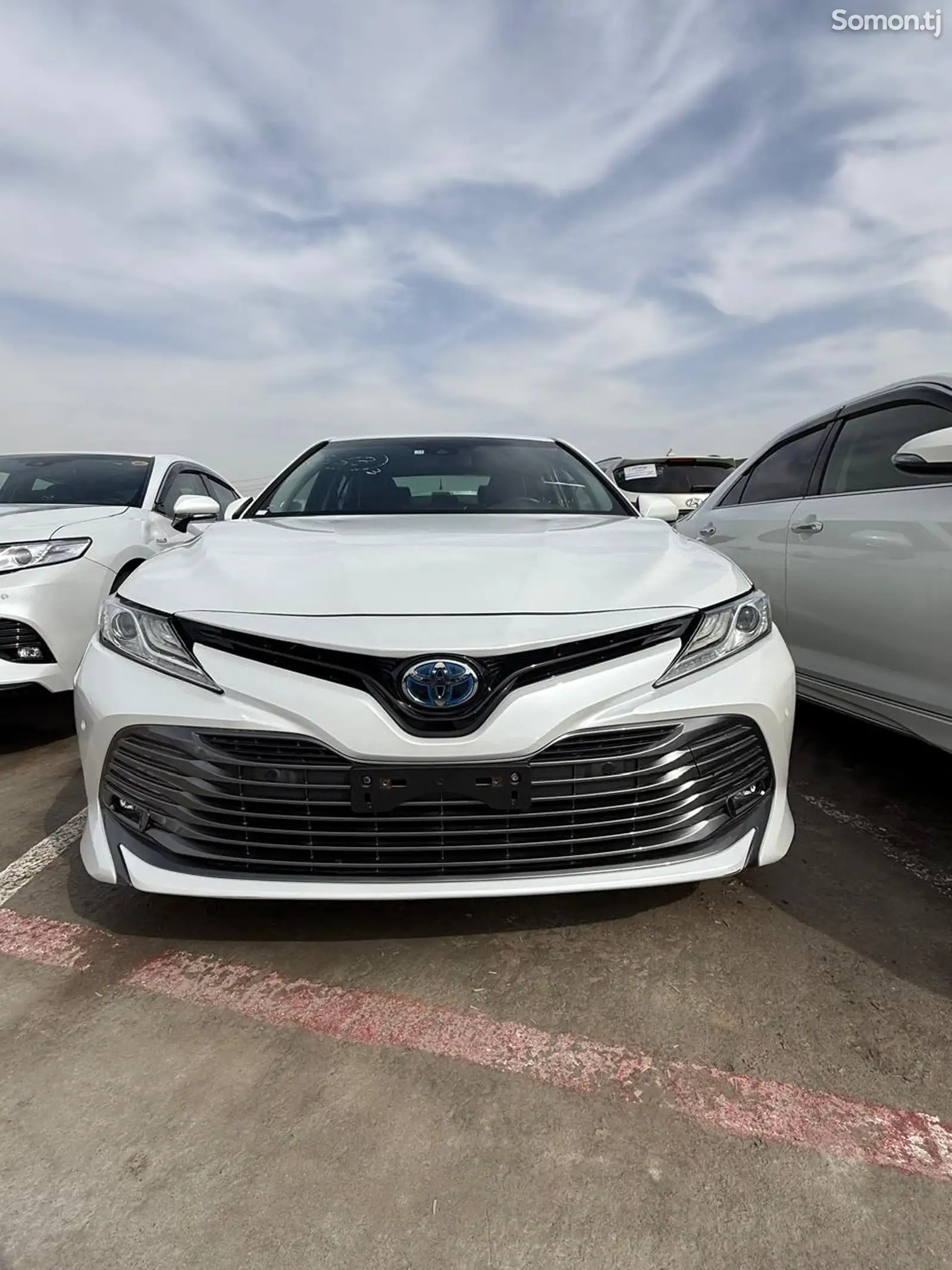 Toyota Camry, 2017-1