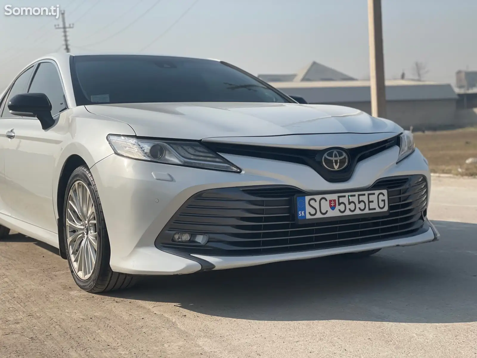 Toyota Camry, 2018-1