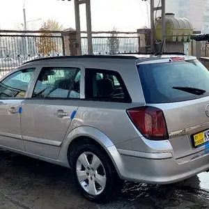 Opel Astra H, 2006