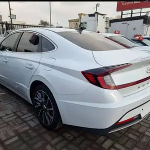 Hyundai Sonata, 2021