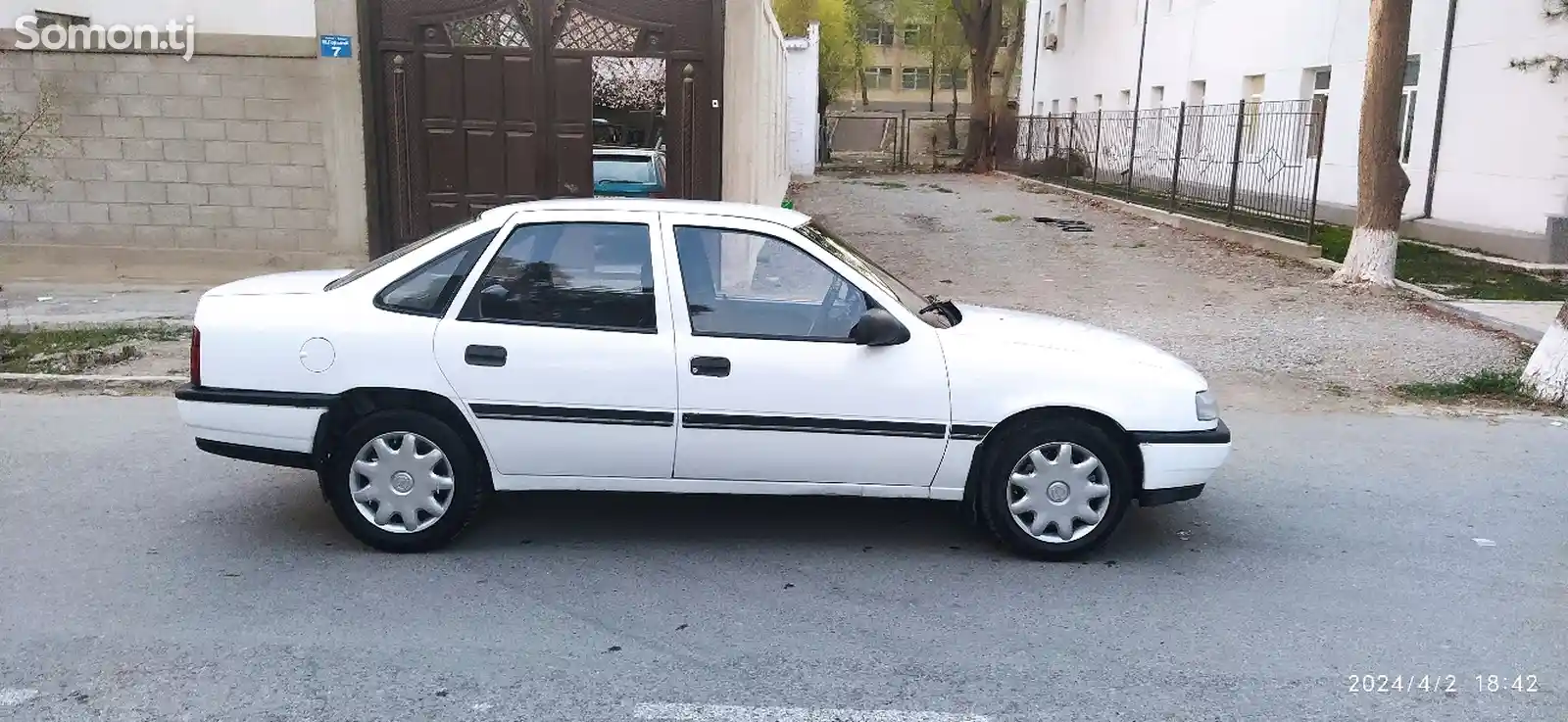 Opel Vectra A, 1992-2