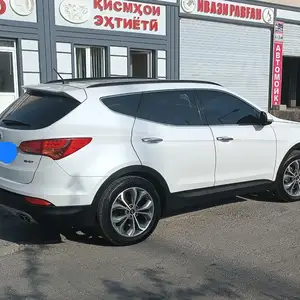 Hyundai Santa Fe, 2014