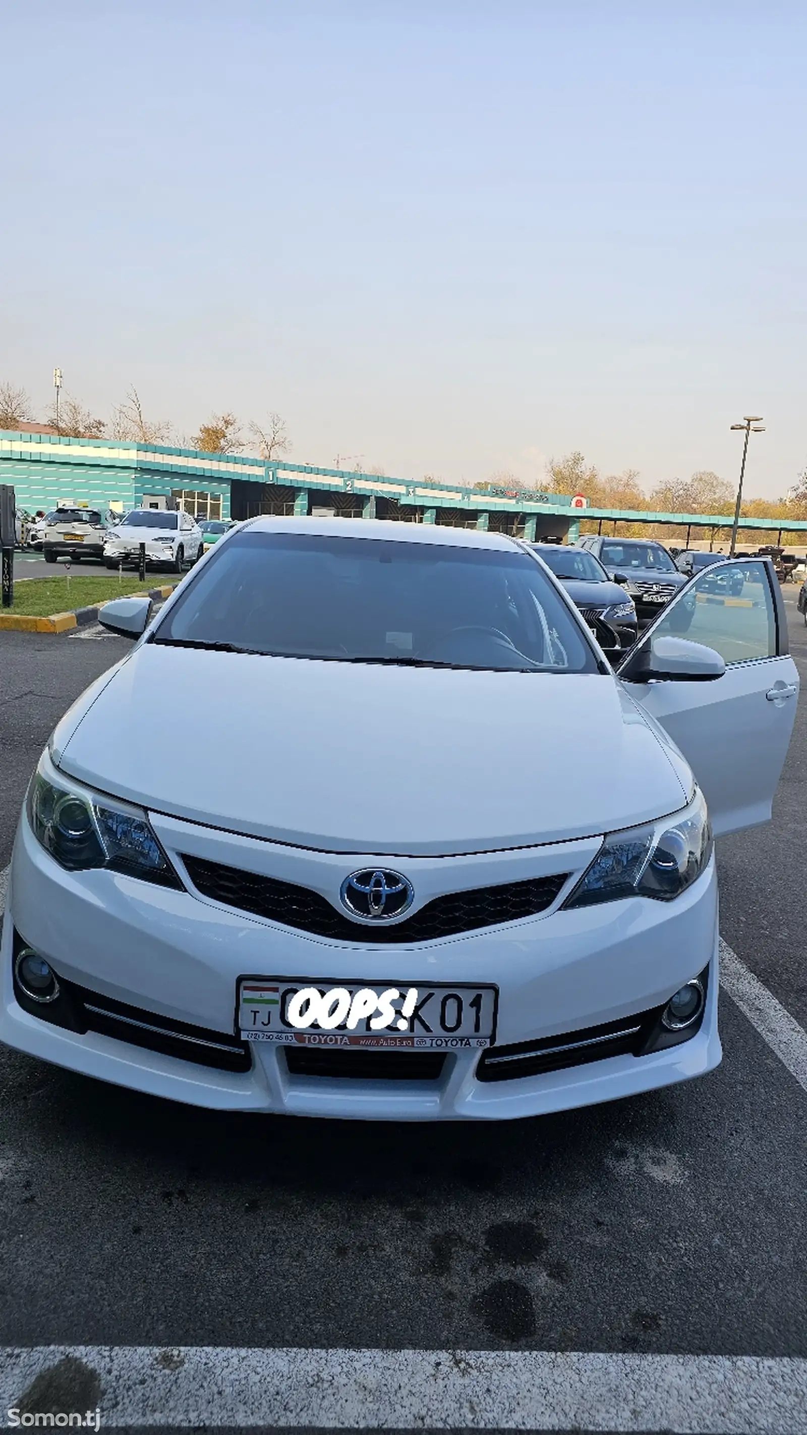 Toyota Camry, 2013-1