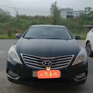 Hyundai Grandeur, 2012