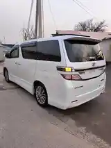 Toyota Vellfire, 2014-4