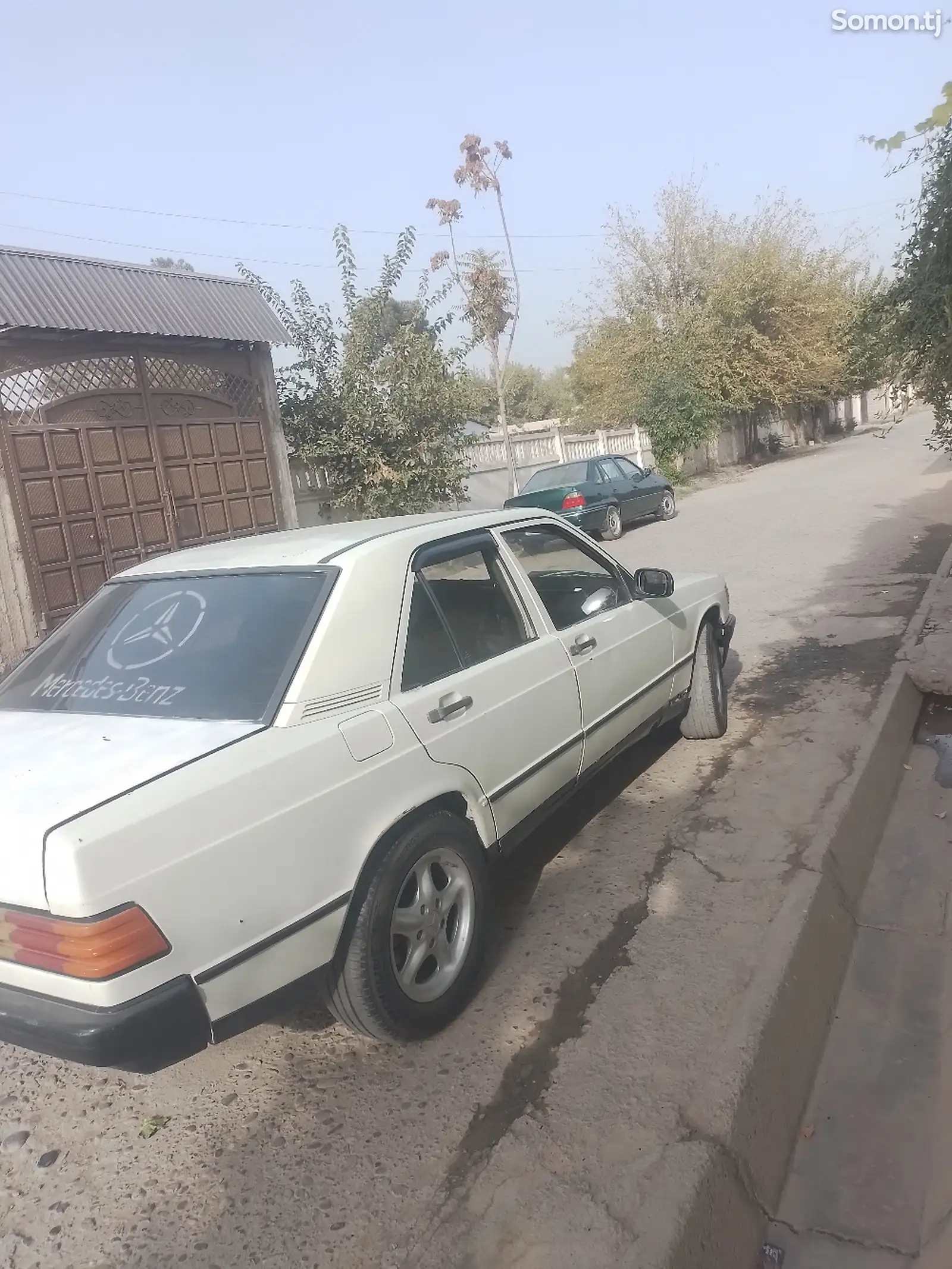 Mercedes-Benz W201, 1988-1