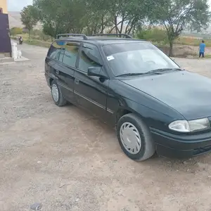 Opel Astra F, 1992