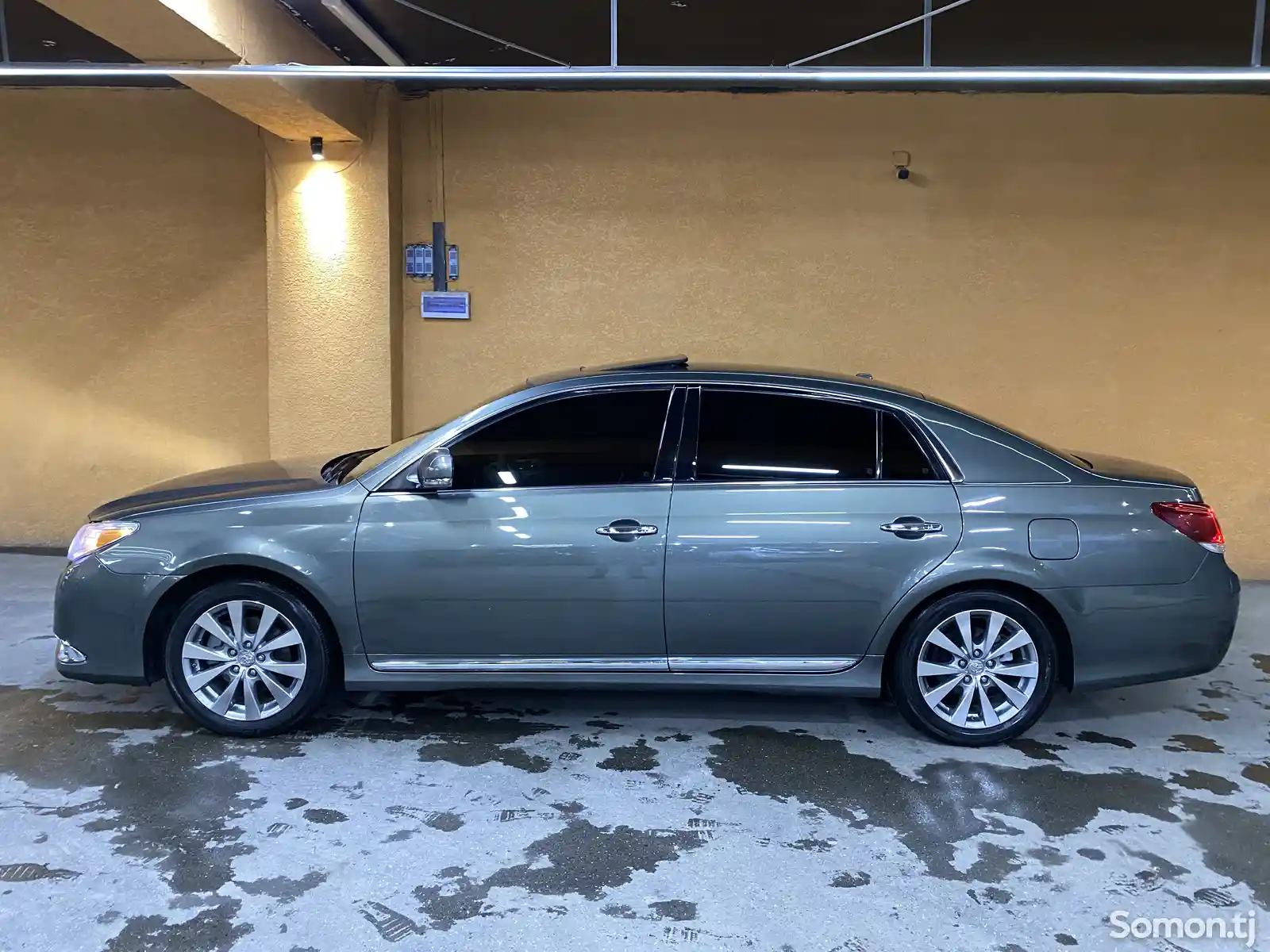 Toyota Avalon, 2011-3