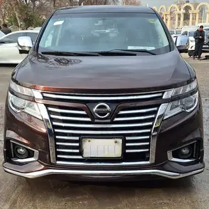 Nissan Elgrand, 2014