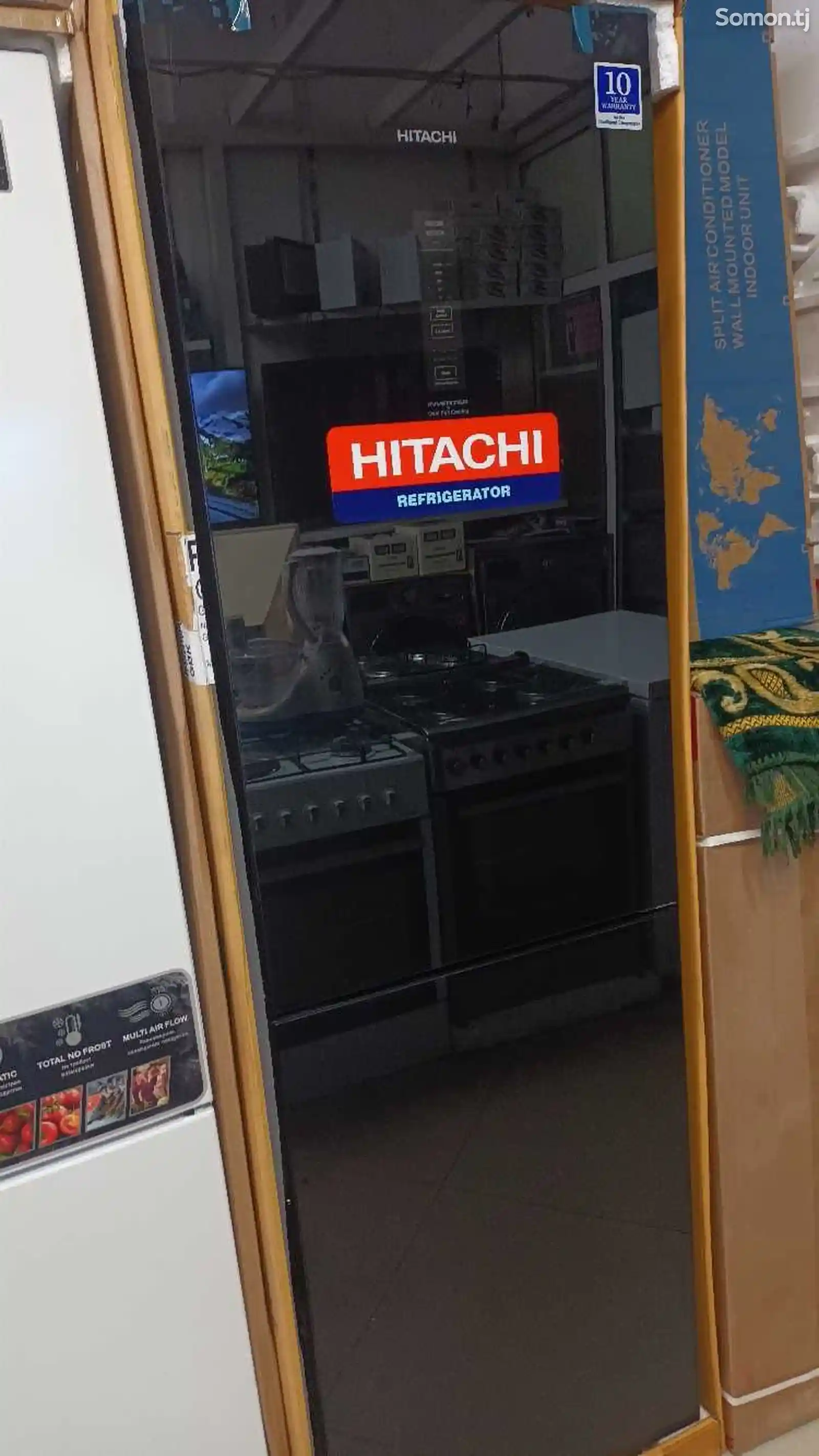 Холодильник Hitachi-1