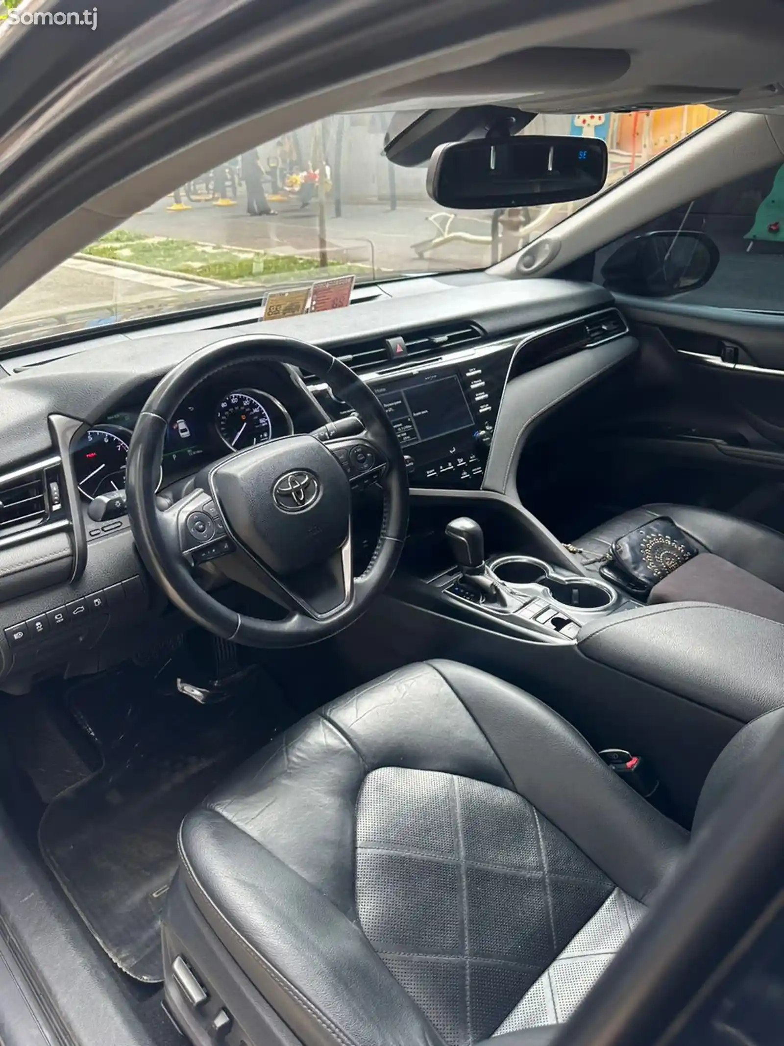 Toyota Camry, 2018-4