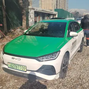 BYD E2, 2023