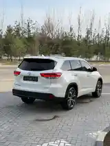 Toyota Highlander, 2018-9