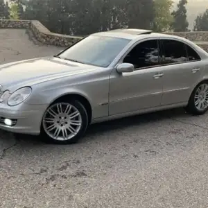 Mercedes-Benz E class, 2003