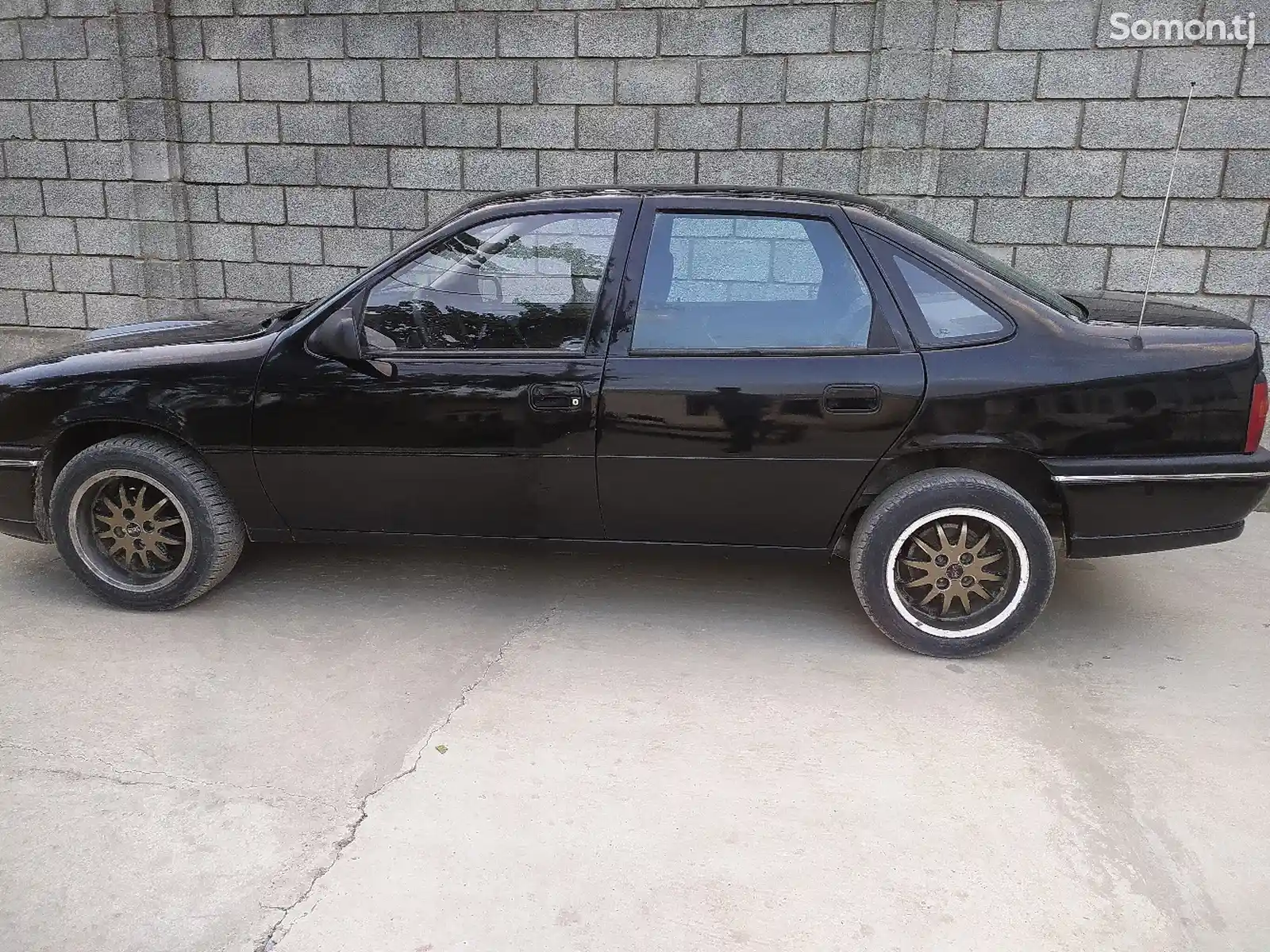 Opel Vectra A, 1991-3