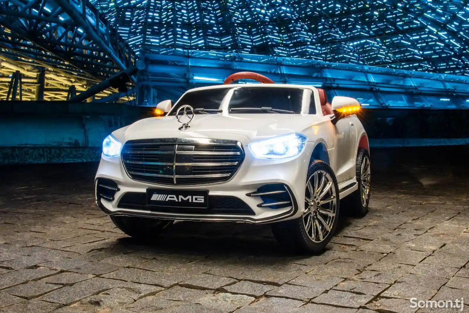 Детская машина Mercedes-Benz AMG-1