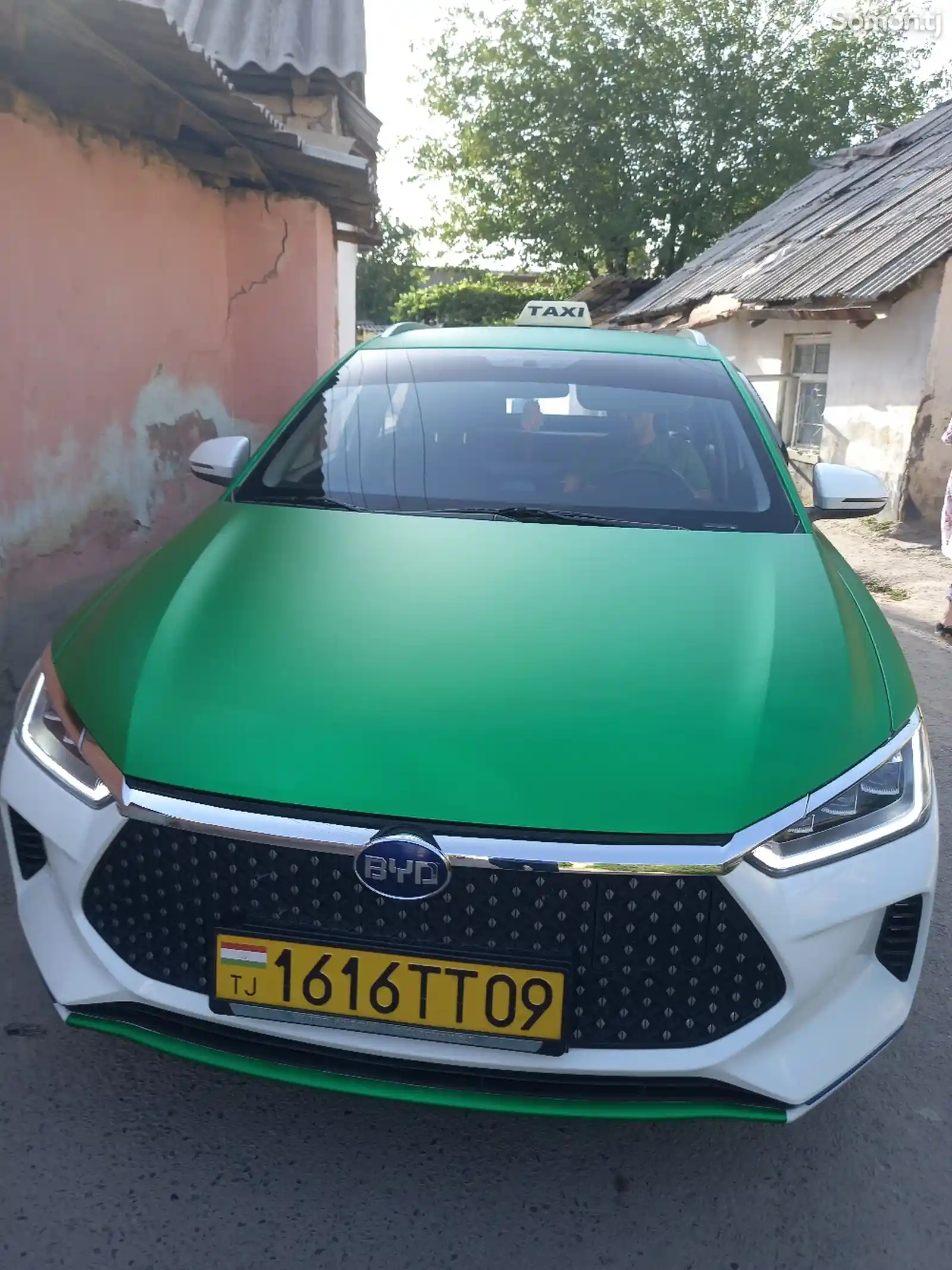 BYD E2, 2022-3