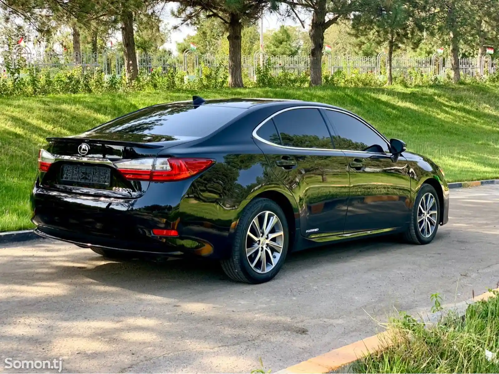 Lexus ES series, 2016-6