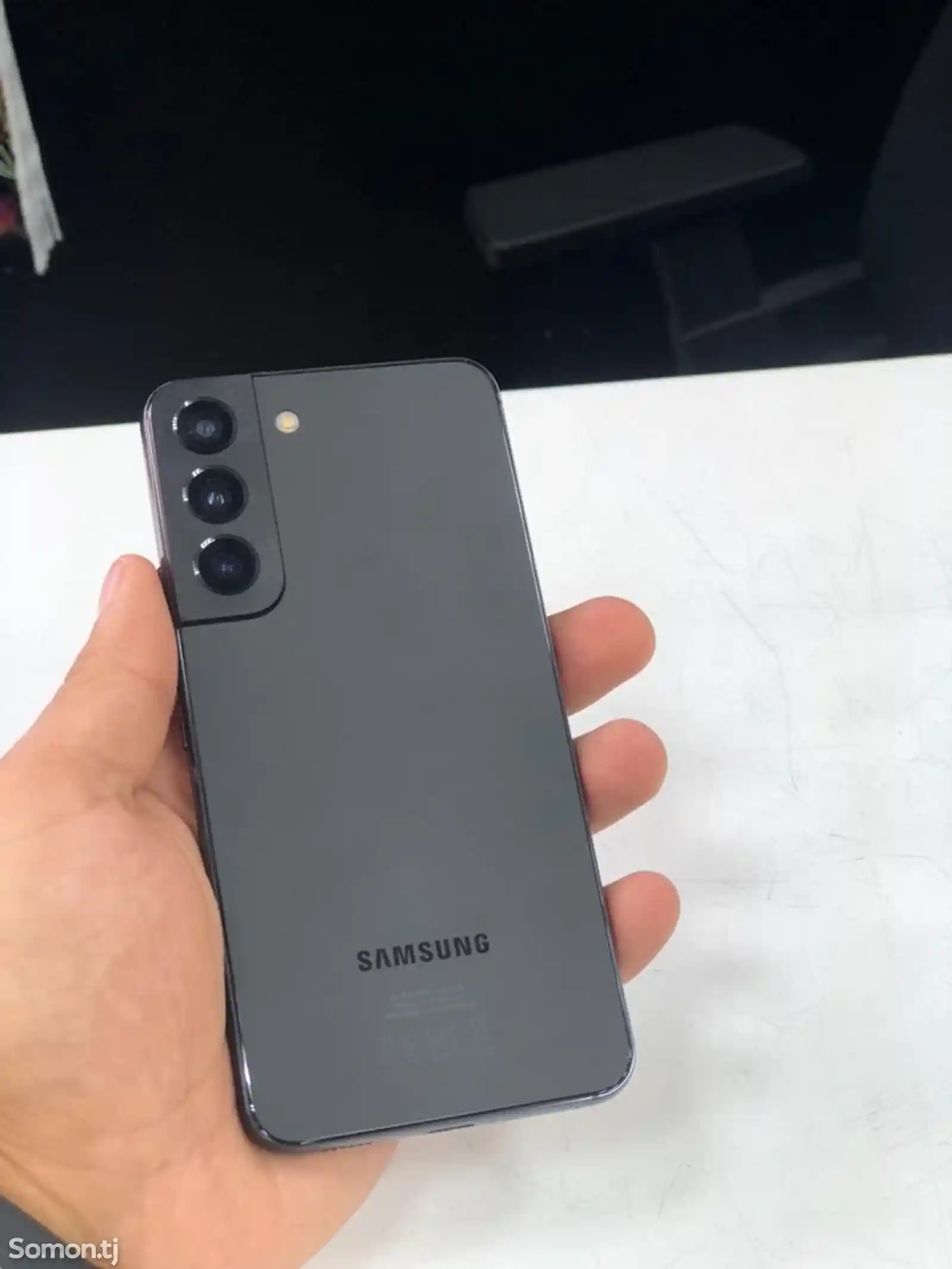 Samsung Galaxy s22-2