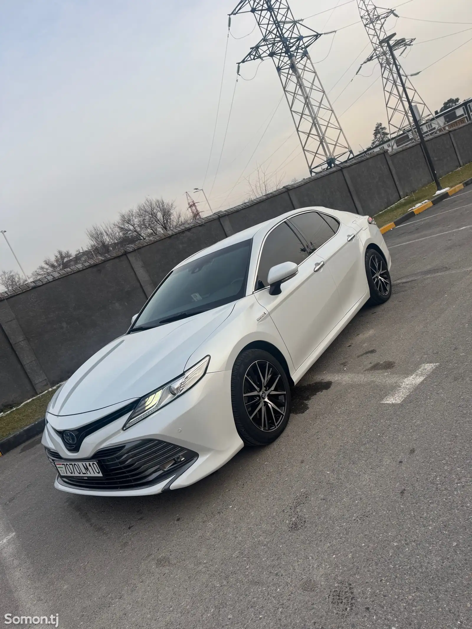 Toyota Camry, 2018-1