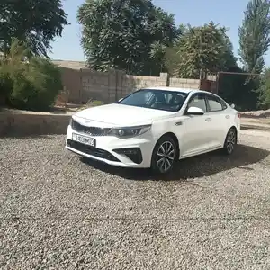 Kia Optima, 2019