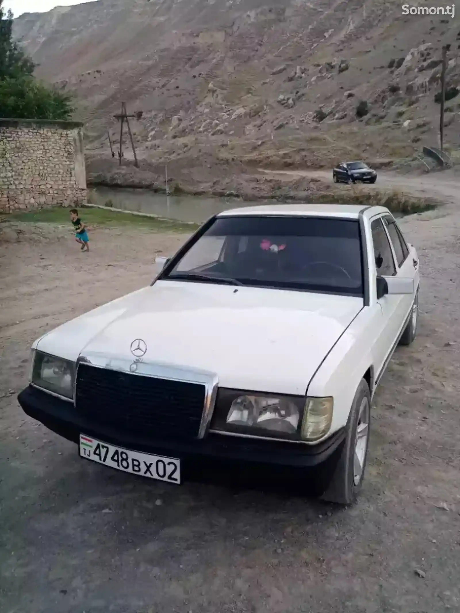 Mercedes-Benz W124, 1989-2