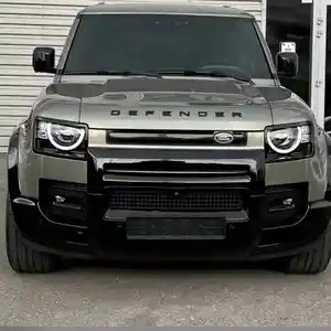 Land Rover Defender, 2022