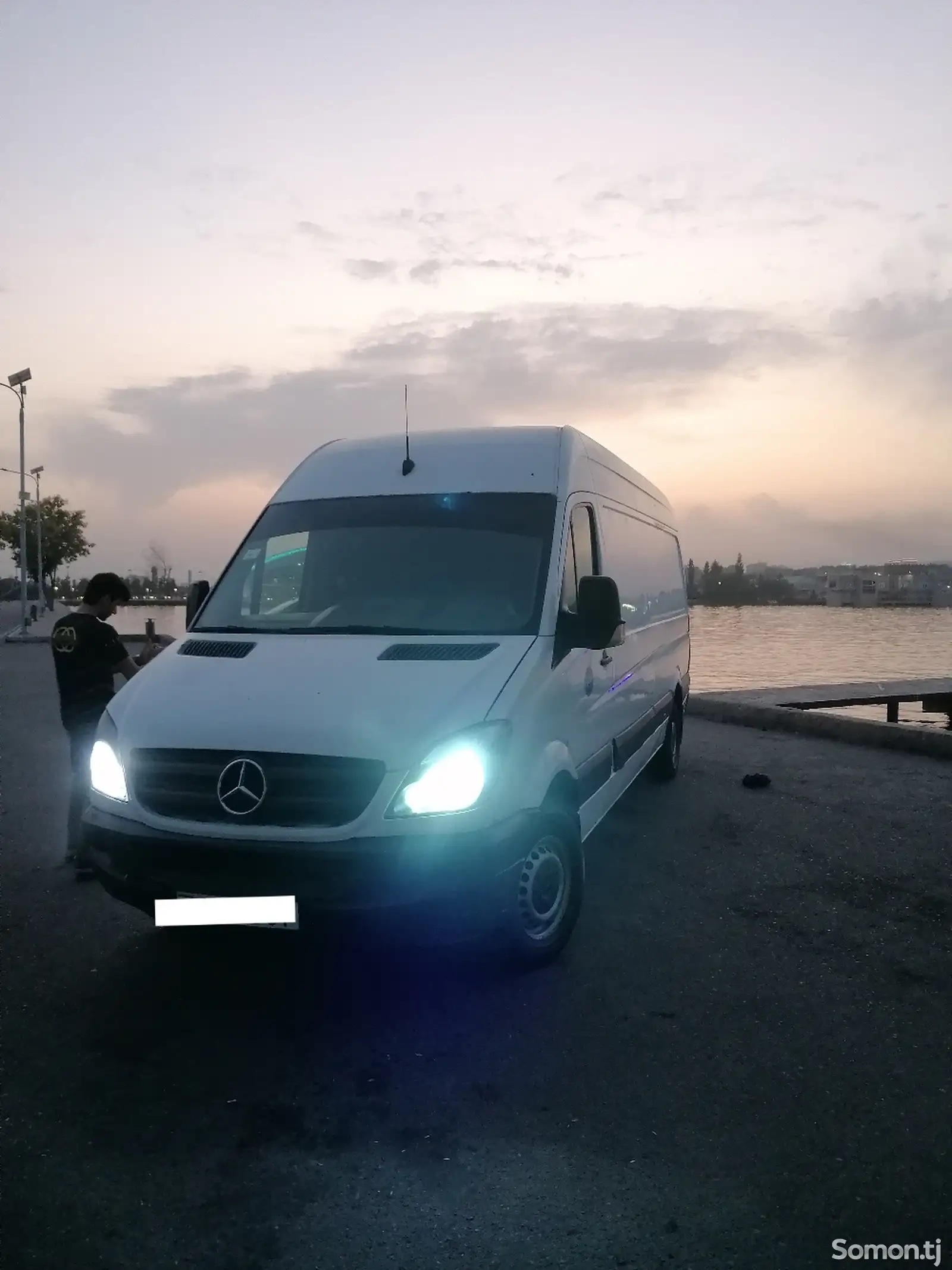 Фургон Mercedes Benz Sprinter, 2008-1