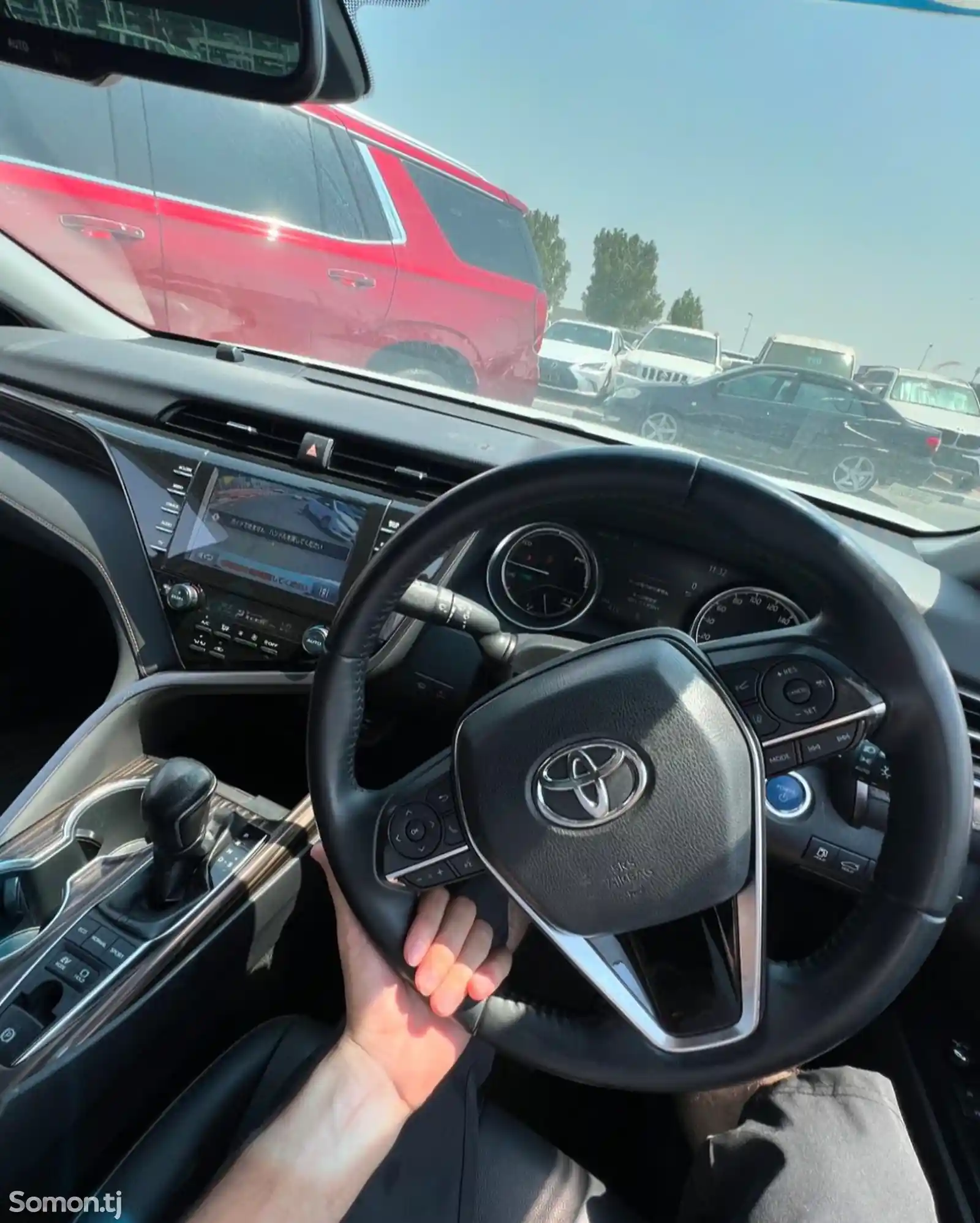 Toyota Camry, 2019-14