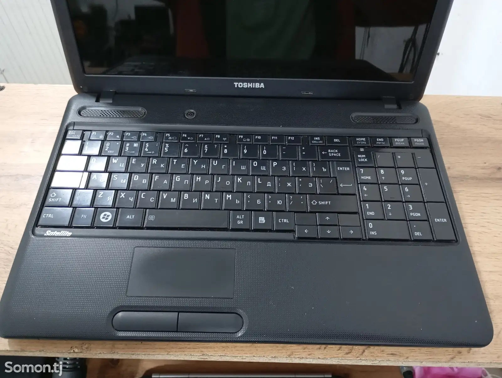 Ноутбук Toshiba-6