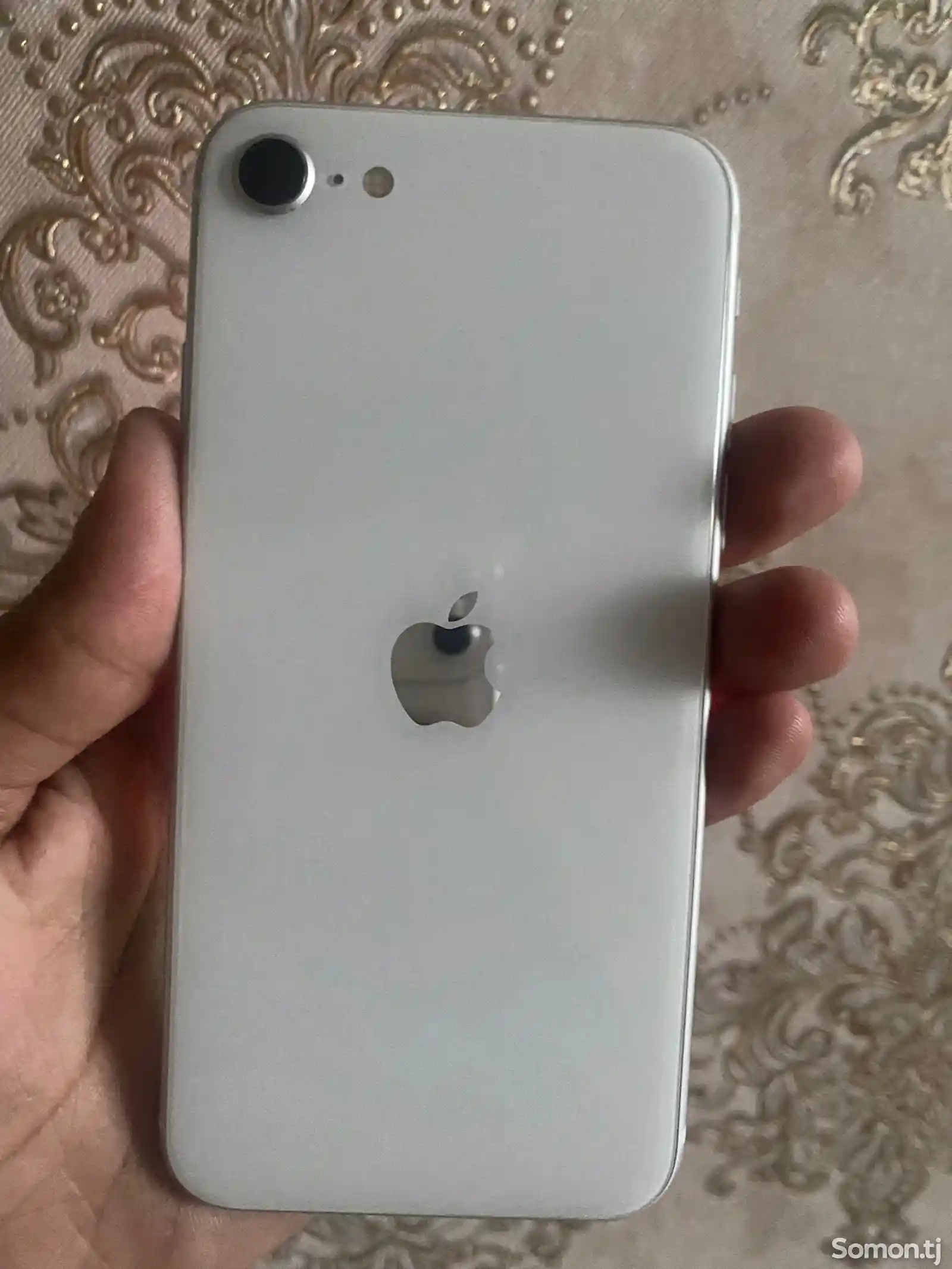 Apple iPhone SE, 64 gb-3