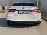 Toyota Camry, 2018-3