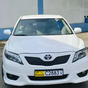 Toyota Camry, 2010