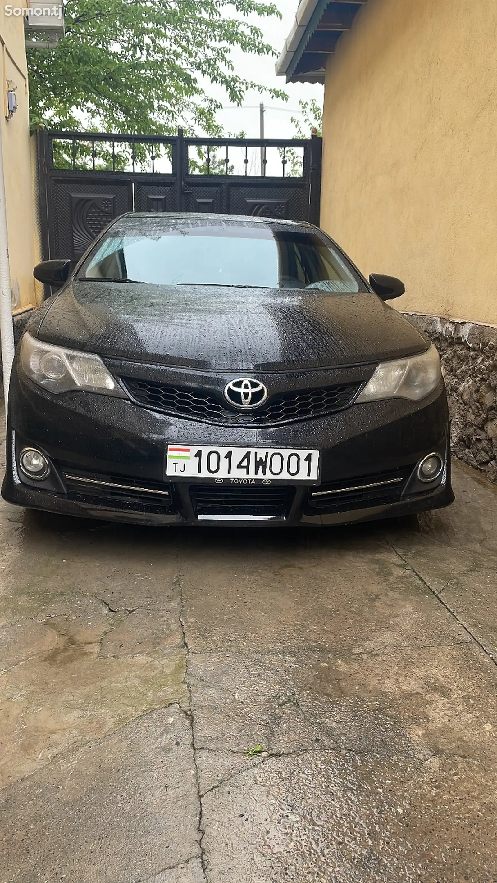 Toyota Camry, 2012-4