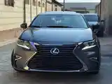 Lexus ES series, 2017-2