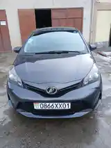 Toyota Vitz, 2015-12