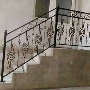 Кованные решетки для лестниц