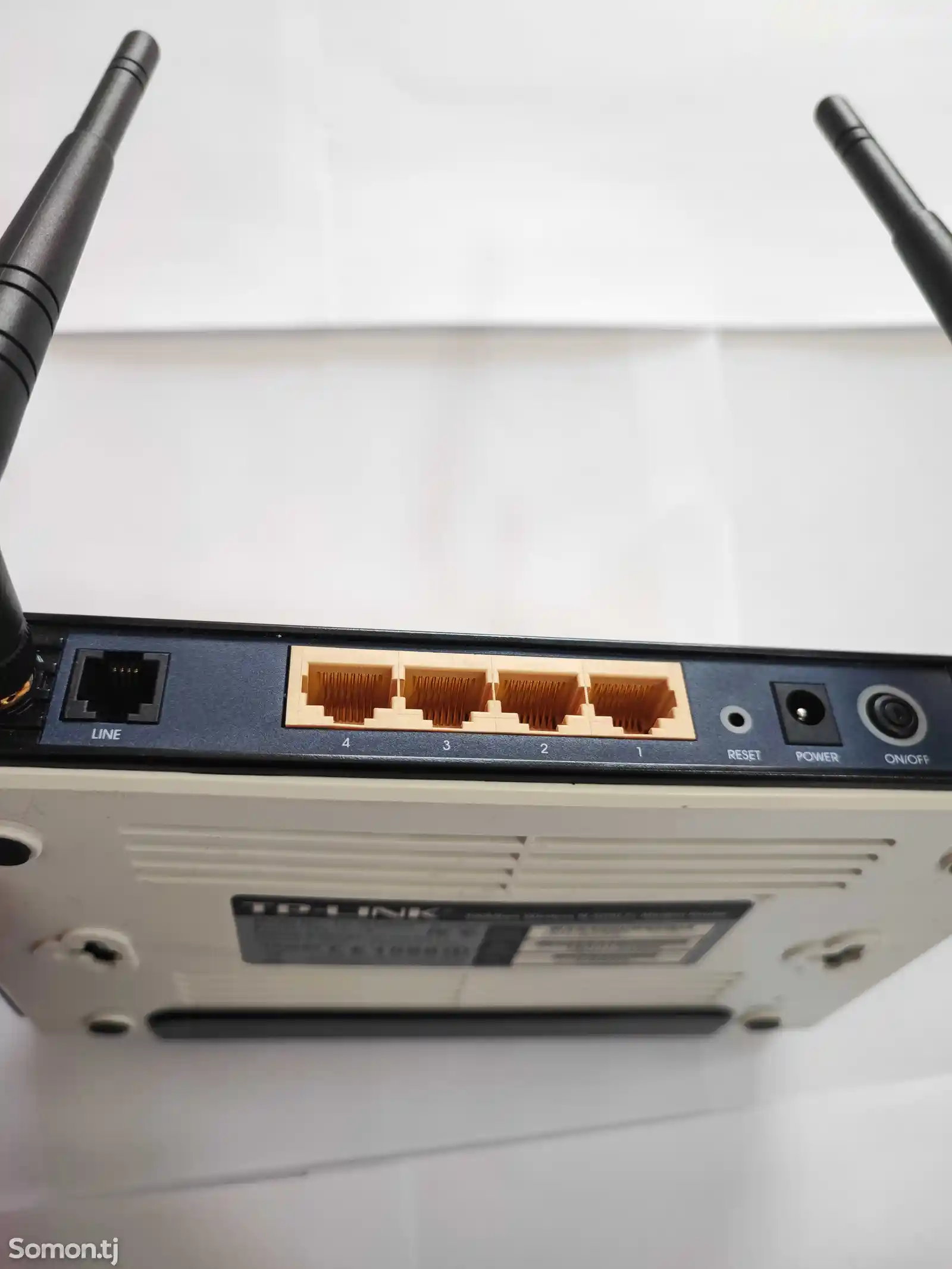 Wi-Fi роутер с ADSL2 с модемом TP-Link-4