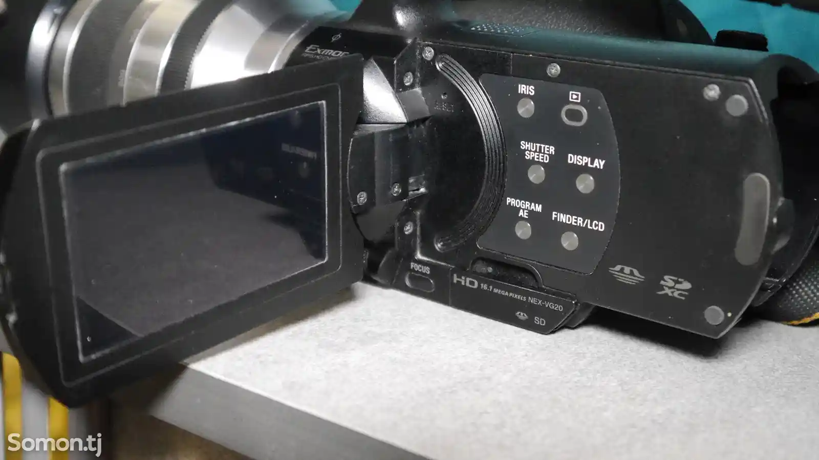 Видеокамера Sony VG20E-8