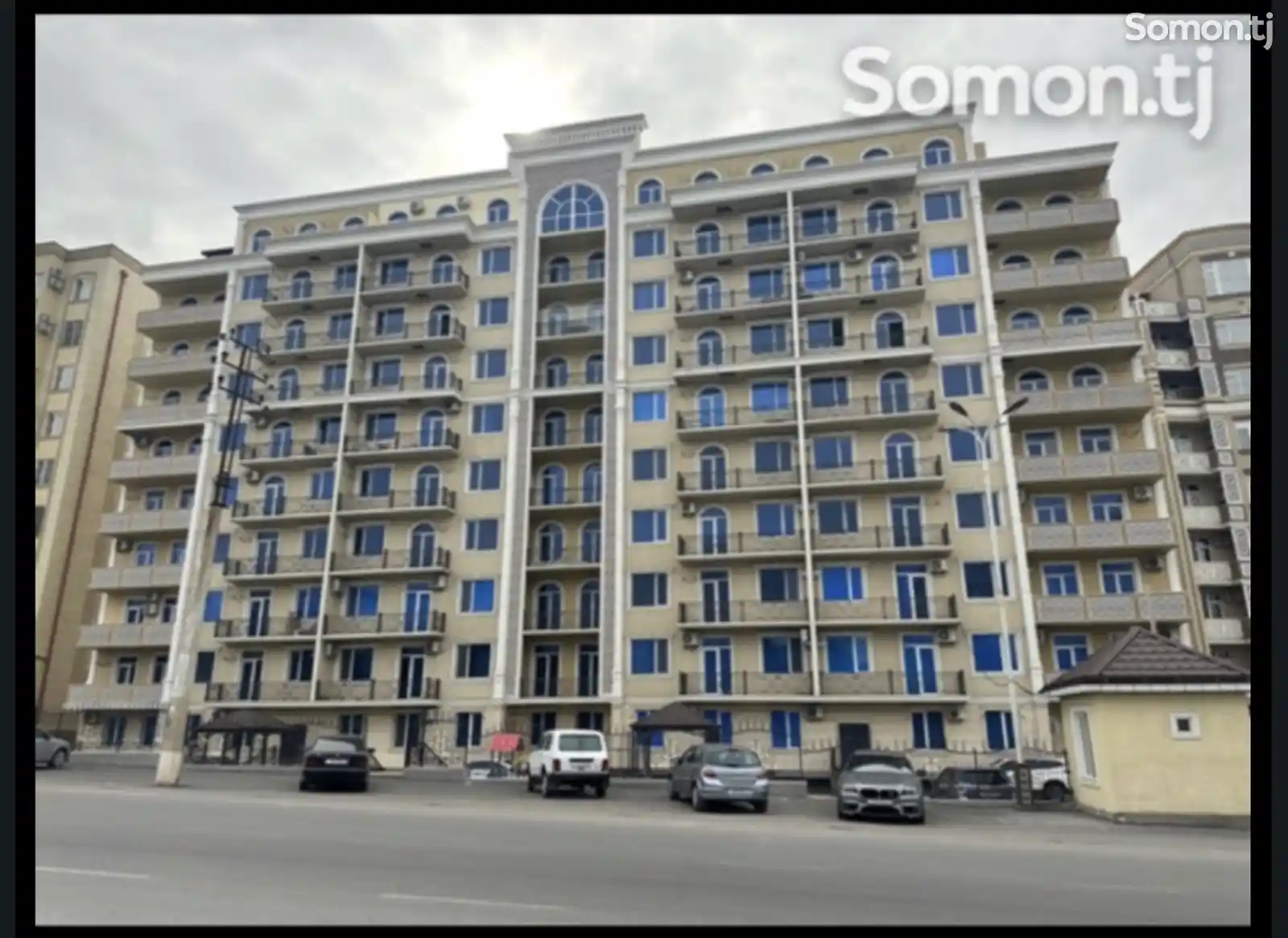 3-комн. квартира, 4 этаж, 122м², 19 мкр-1