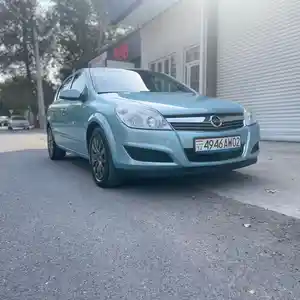 Opel Astra H, 2009