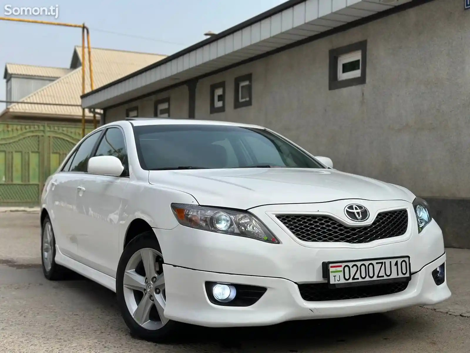 Toyota Camry, 2010-3