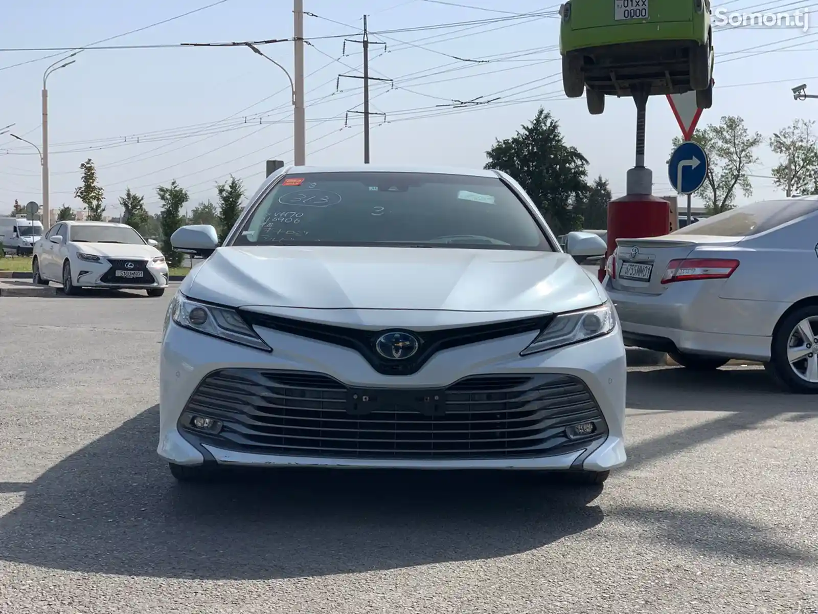 Toyota Camry, 2017-1