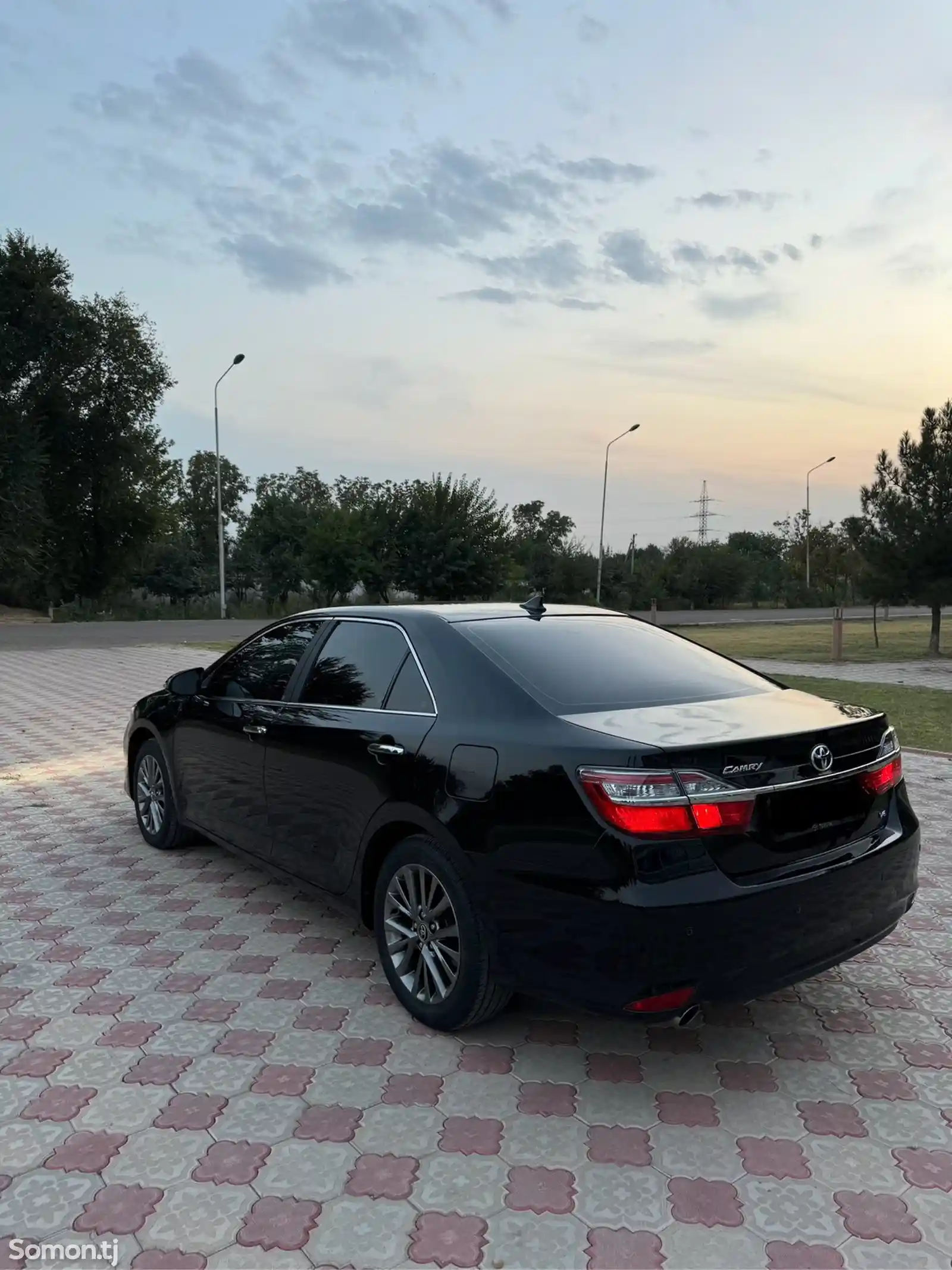 Toyota Camry, 2018-5